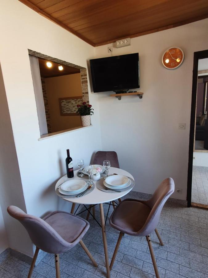 Apartmani Daria & Jure Trogir Exterior foto